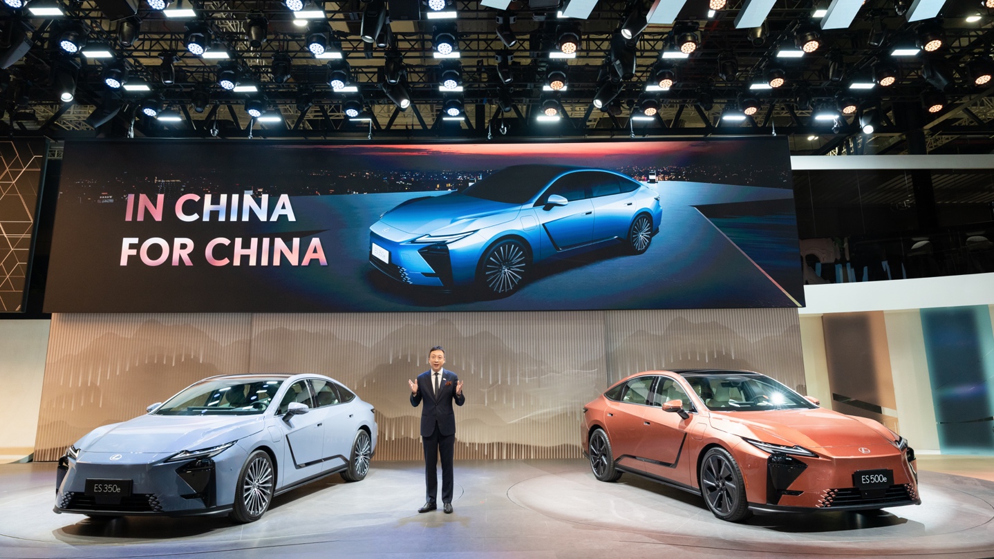LEXUS雷克萨斯全新一代ES上海车展全球首发，焕新豪华定义