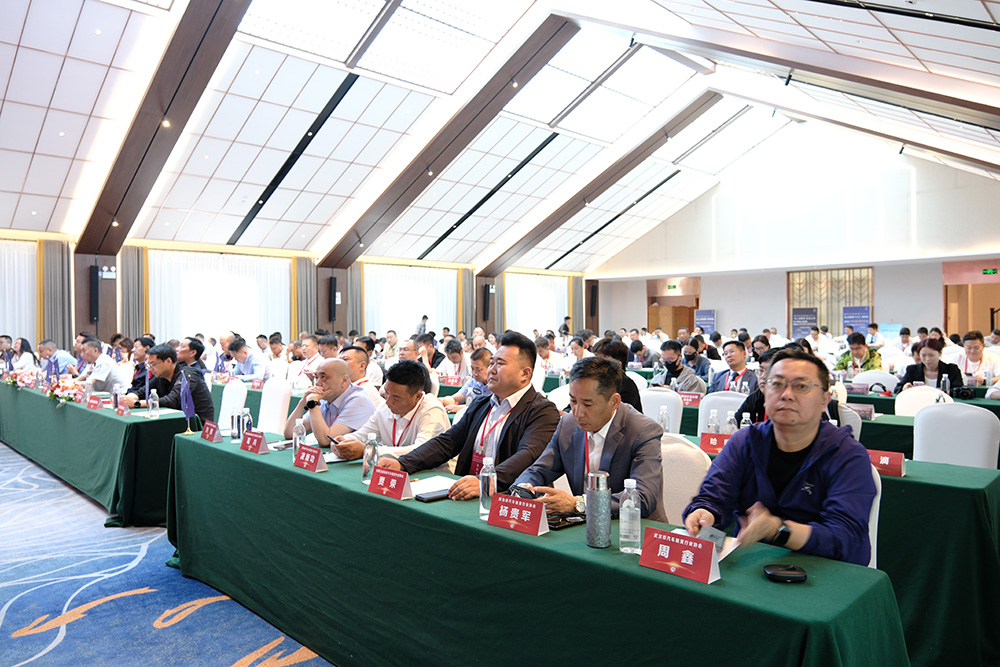 昆明市汽车租赁行业协会十周年庆典，砥砺前行，新篇启航