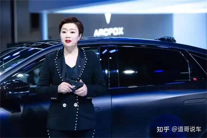 王秋凤履新汽车之家副总裁，重塑内容+商业护城河策略展望