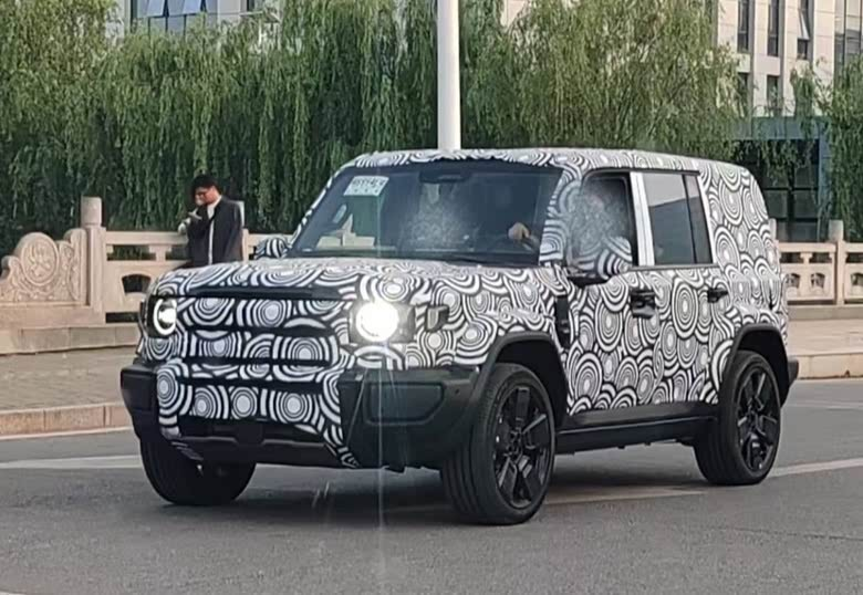 奇瑞iCAR V27增程动力系统新车谍照曝光